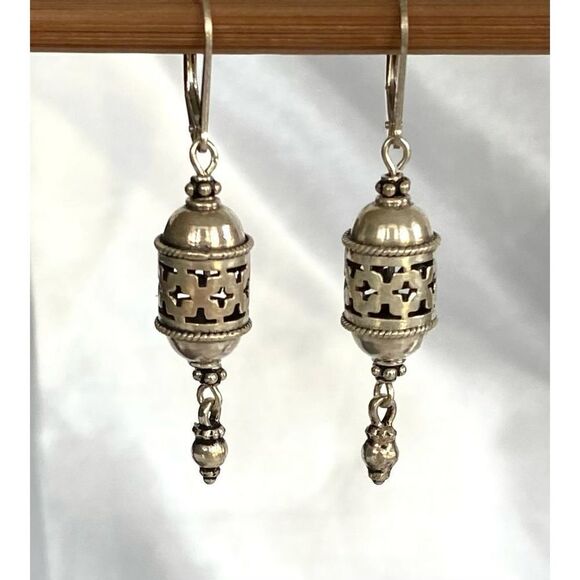 Sterling Silver Dangle Earrings-SOLD!! - Picture 3 of 7